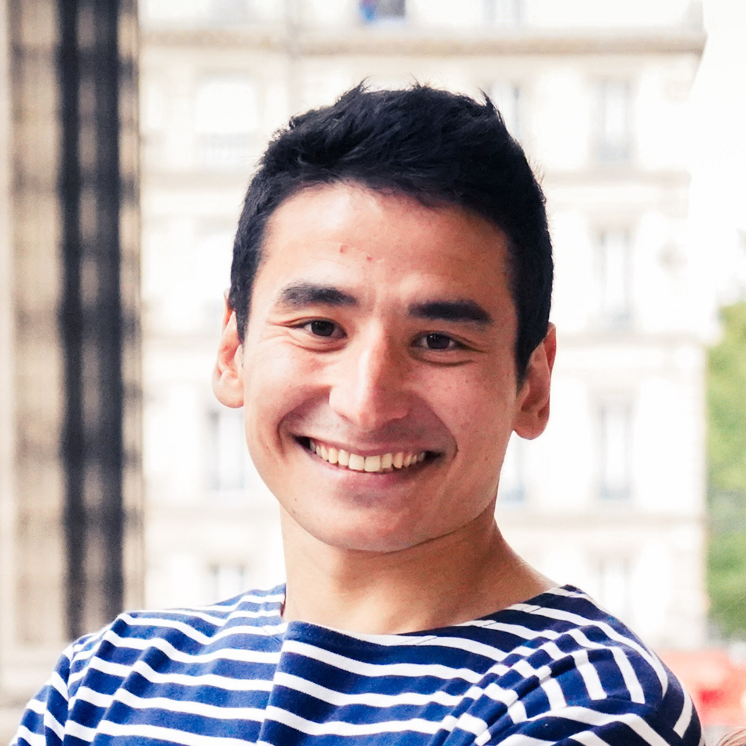 Portrait de Hikaru Fray, fondateur de Paroles de Panache